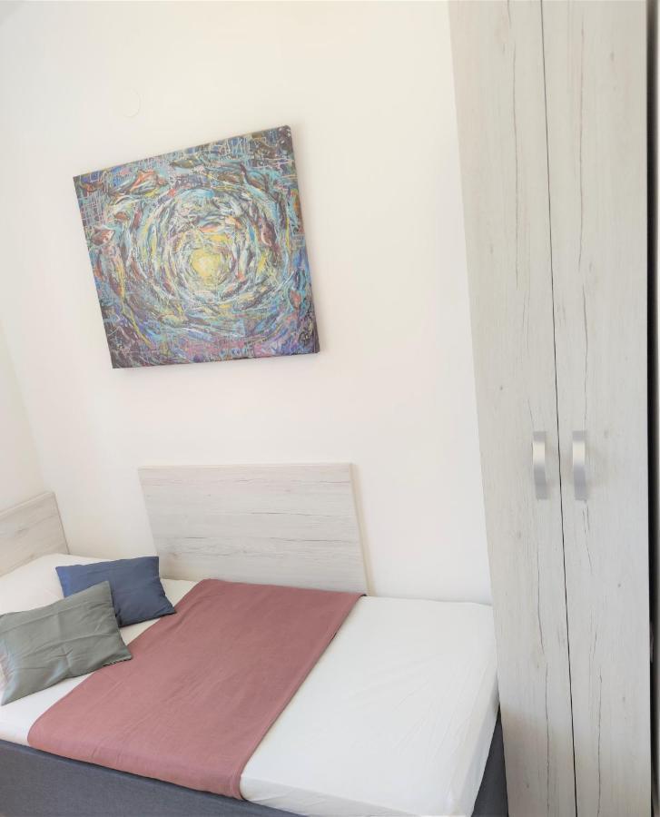 Apartments Riba فيس الغرفة الصورة