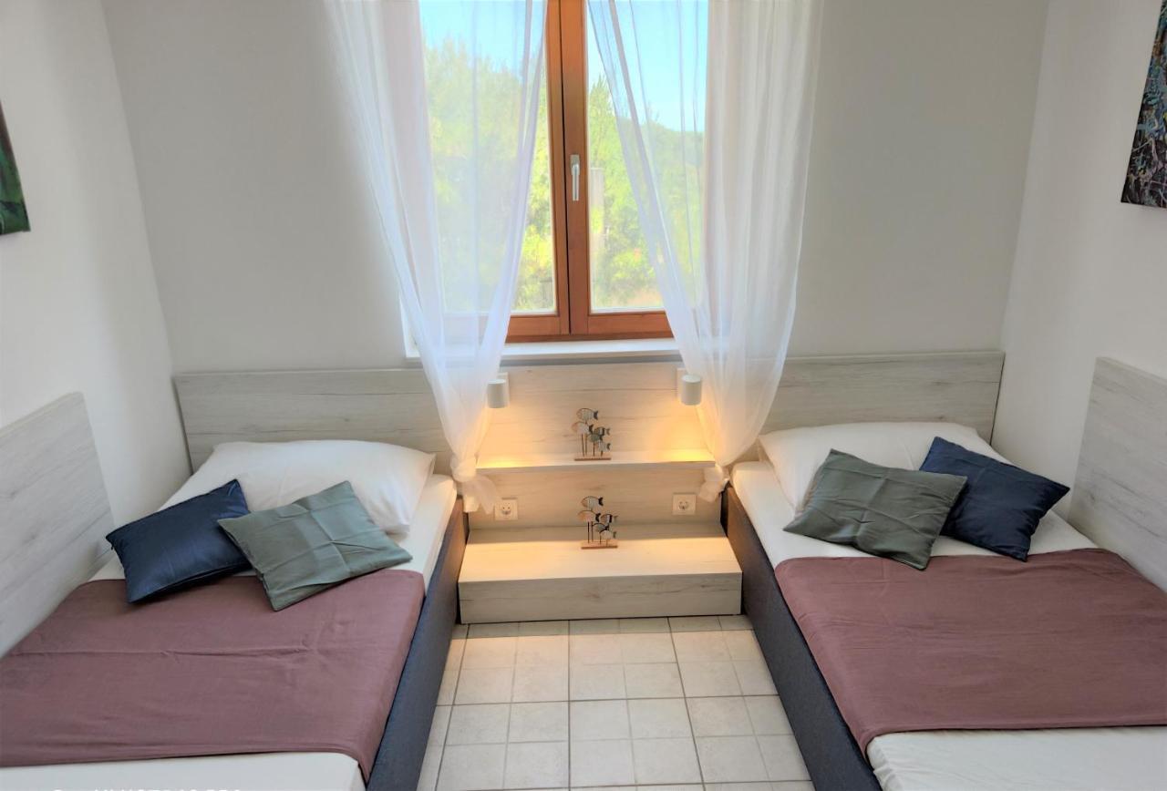 Apartments Riba فيس الغرفة الصورة